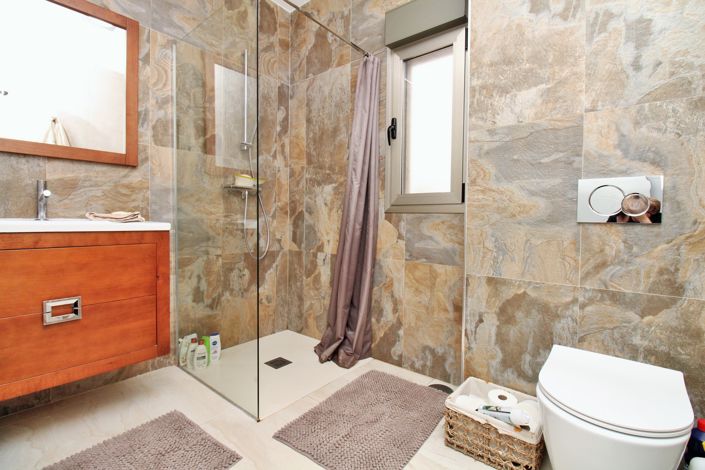 Image No.16-3 Bed Villa for sale