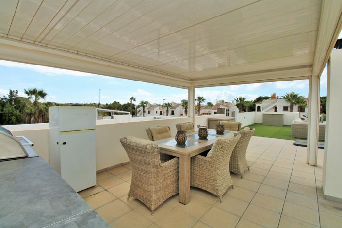 Image No.25-3 Bed Villa for sale