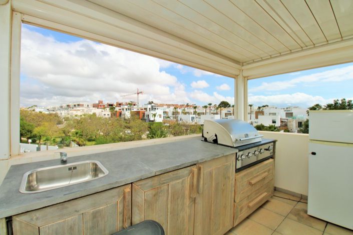 Image No.26-3 Bed Villa for sale