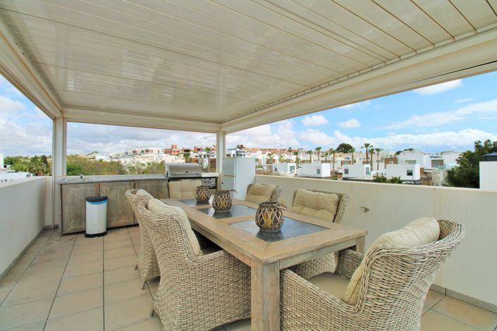 Image No.27-3 Bed Villa for sale