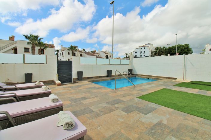 Image No.31-3 Bed Villa for sale