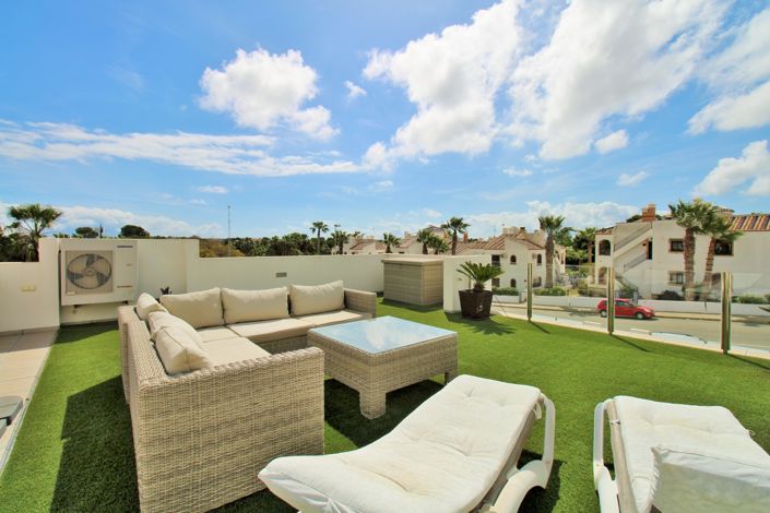 Image No.4-3 Bed Villa for sale