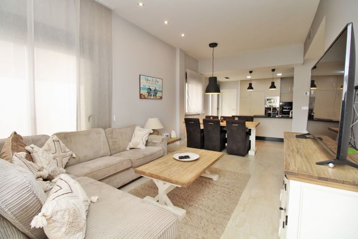 Image No.5-3 Bed Villa for sale