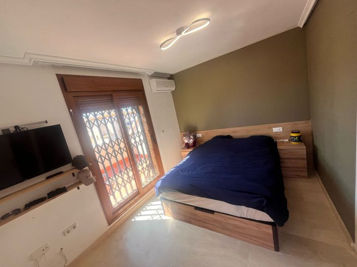 Image No.11-3 Bed Townhouse for sale