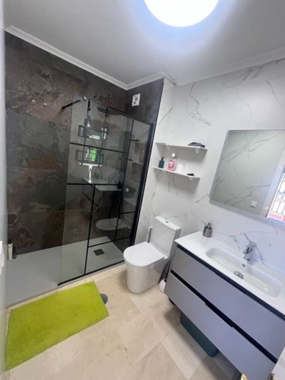 Image No.13-3 Bed Townhouse for sale