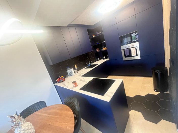 Image No.7-3 Bed Townhouse for sale