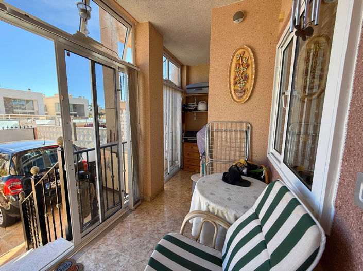 Image No.12-2 Bed Apartment for sale