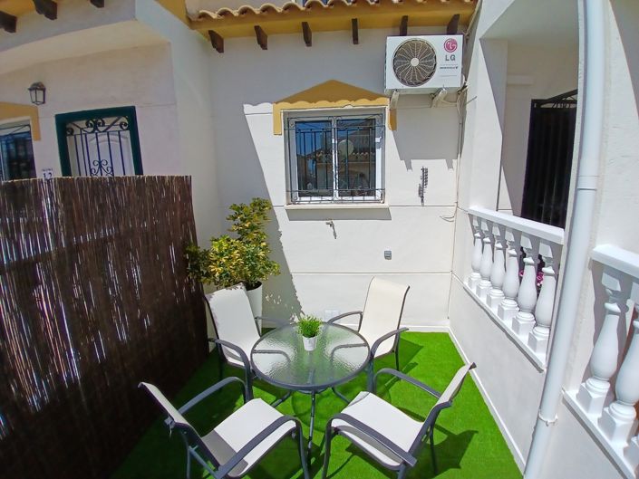 Image No.5-3 Bed Townhouse for sale