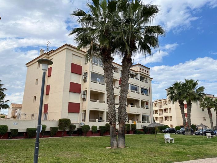 Image No.1-2 Bed Apartment for sale