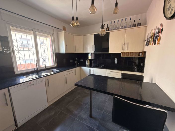 Image No.16-4 Bed Apartment for sale