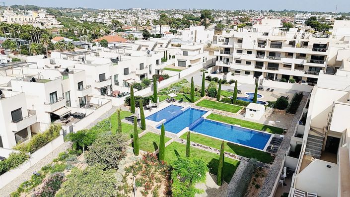 Image No.1-3 Bed Villa for sale