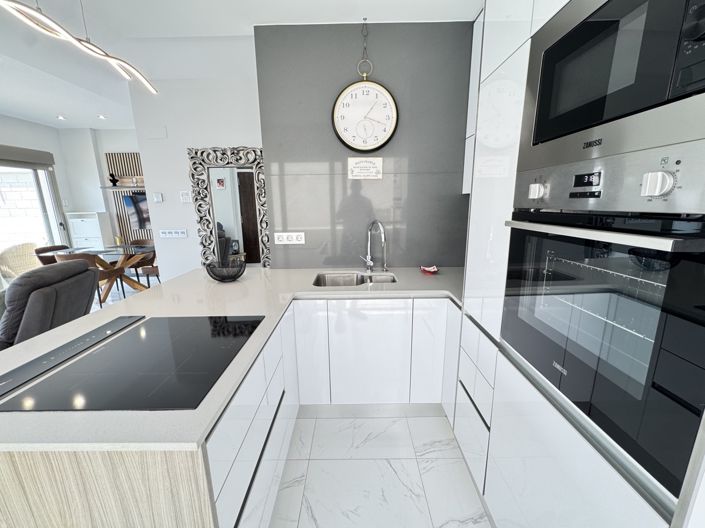 Image No.9-Villa de 4 chambres à vendre à Villamartin