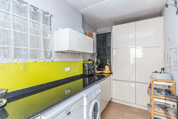 Image No.14-3 Bed Townhouse for sale