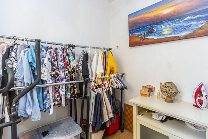 Image No.20-3 Bed Townhouse for sale