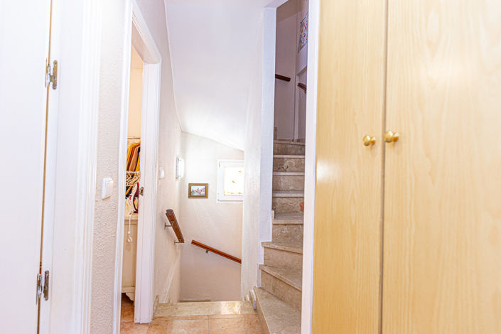 Image No.27-3 Bed Townhouse for sale