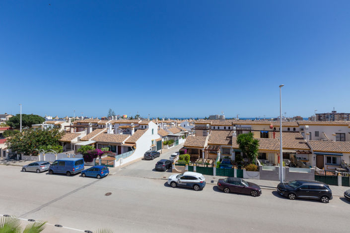 Image No.43-3 Bed Townhouse for sale