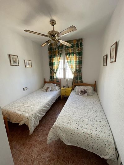 Image No.12-3 Bed Townhouse for sale