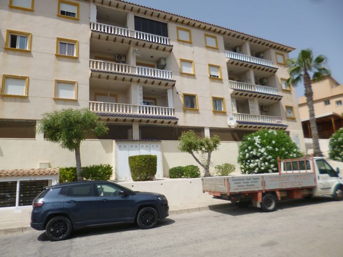 Image No.1-2 Bed Apartment for sale