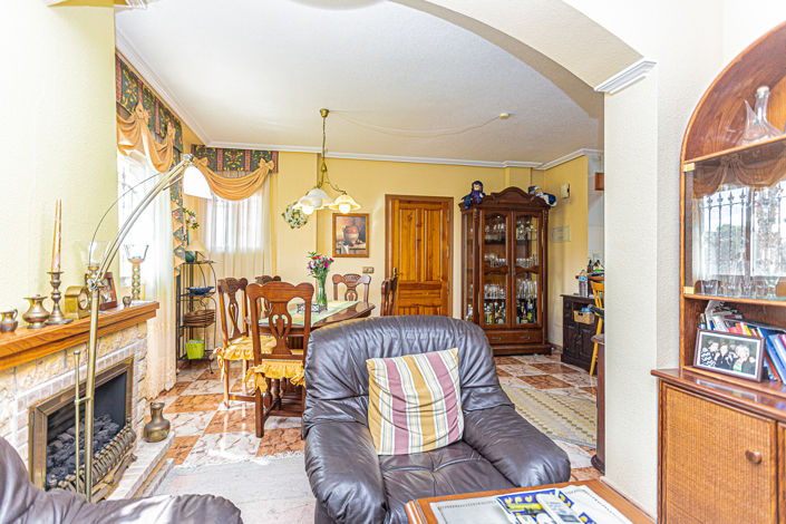 Image No.10-3 Bed Townhouse for sale