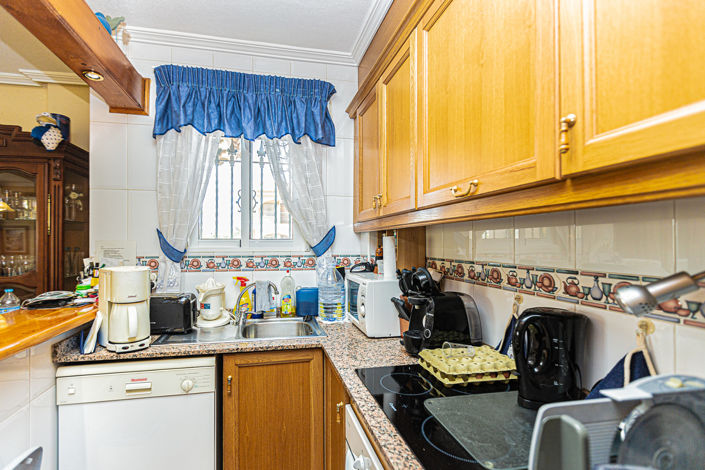 Image No.14-3 Bed Townhouse for sale