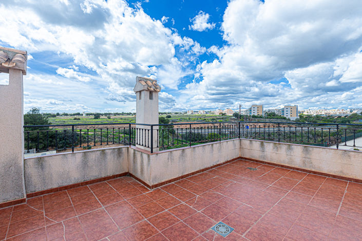 Image No.3-3 Bed Townhouse for sale