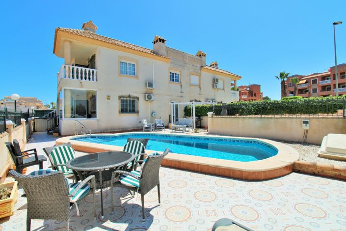 Image No.1-2 Bed Apartment for sale