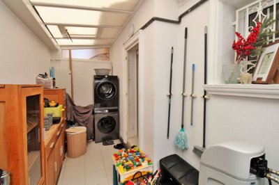 o1iuocvbjd113oje8138q134dug838