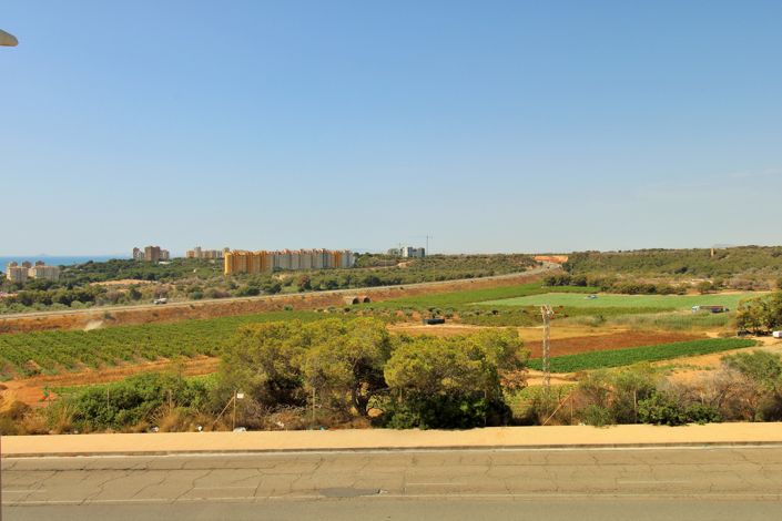 Image No.24-3 Bed Villa for sale