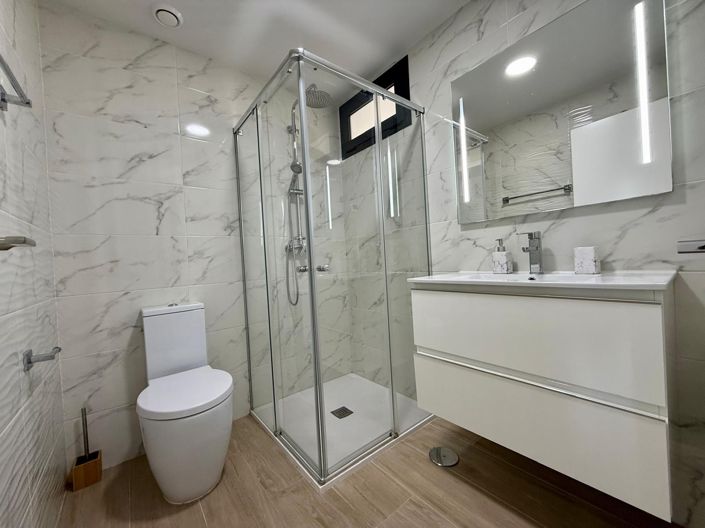 Image No.14-2 Bed Apartment for sale