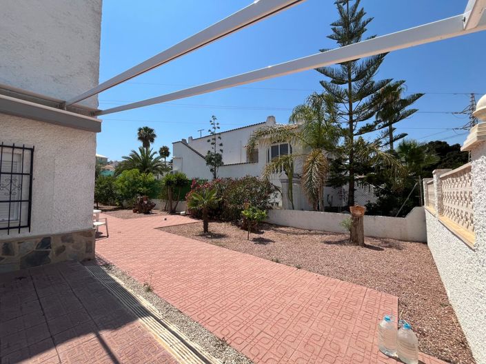 Image No.11-3 Bed Villa for sale