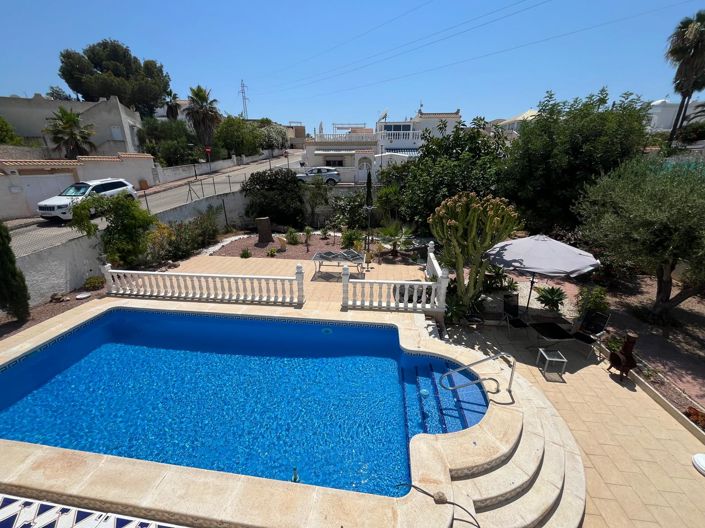 Image No.6-3 Bed Villa for sale