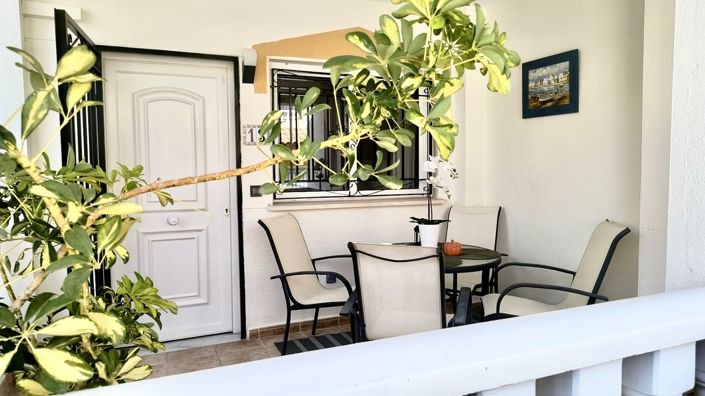 Image No.28-3 Bed Townhouse for sale