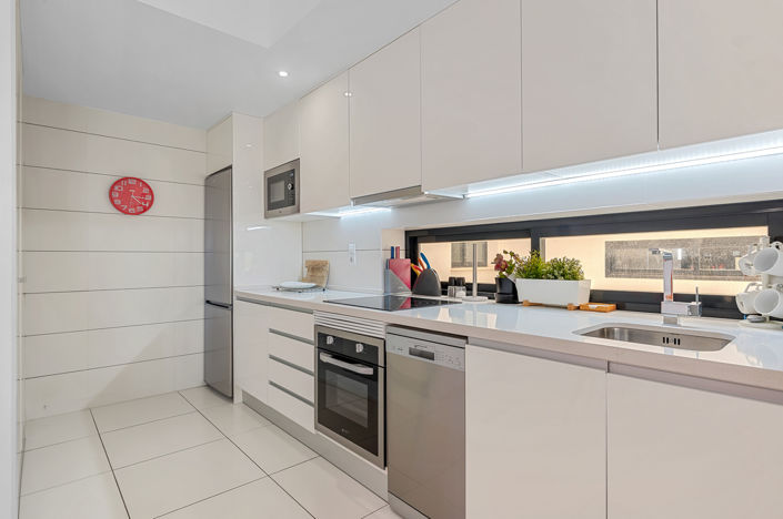 Image No.10-2 Bed Apartment for sale