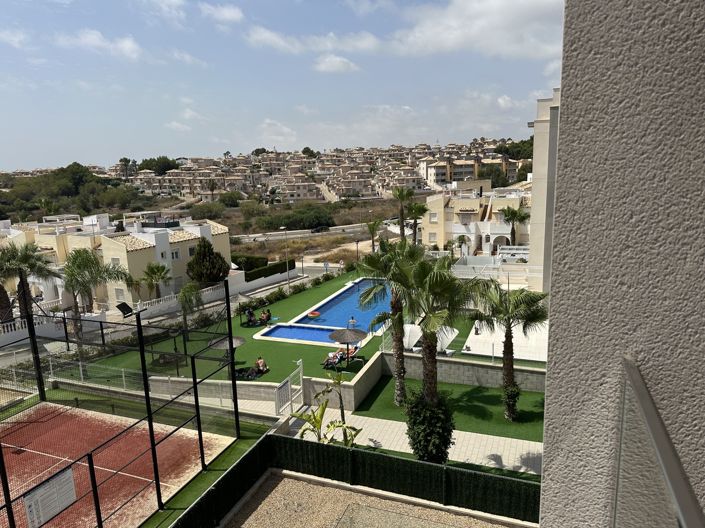 Image No.20-2 Bed Apartment for sale