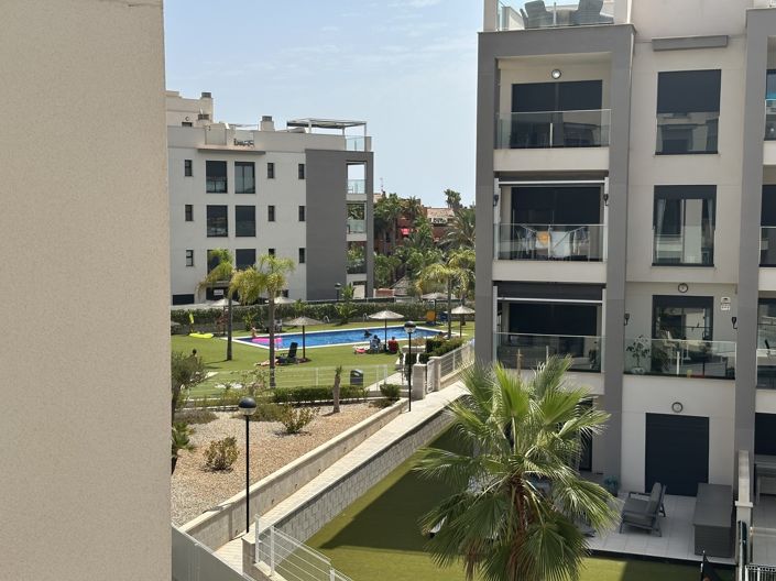 Image No.22-2 Bed Apartment for sale