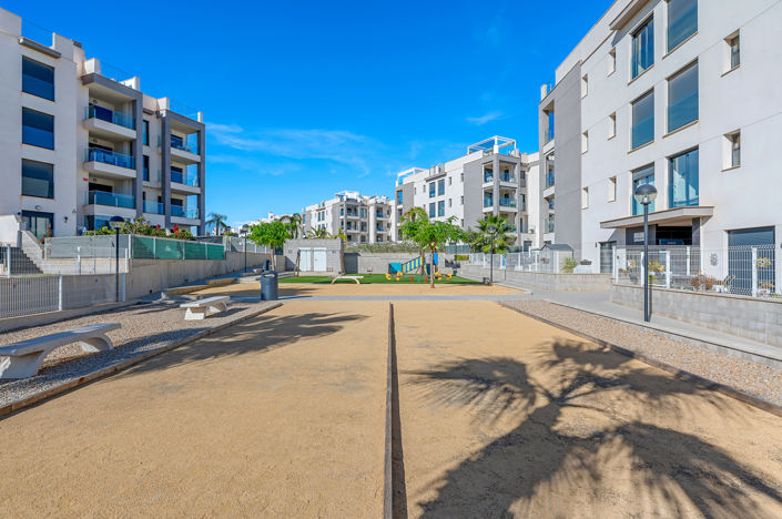 Image No.36-2 Bed Apartment for sale