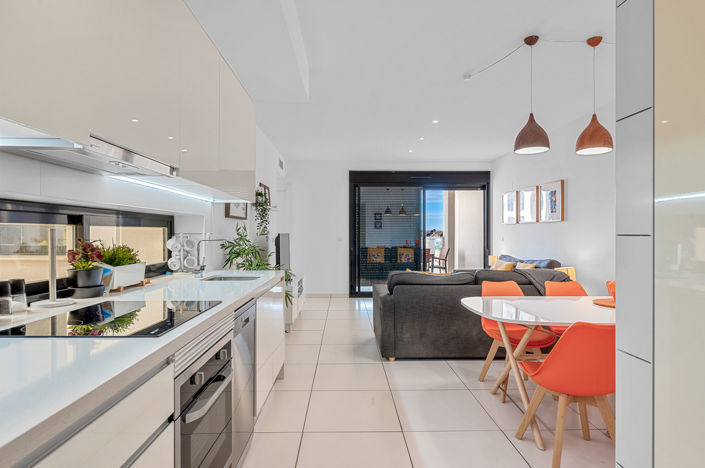 Image No.8-2 Bed Apartment for sale