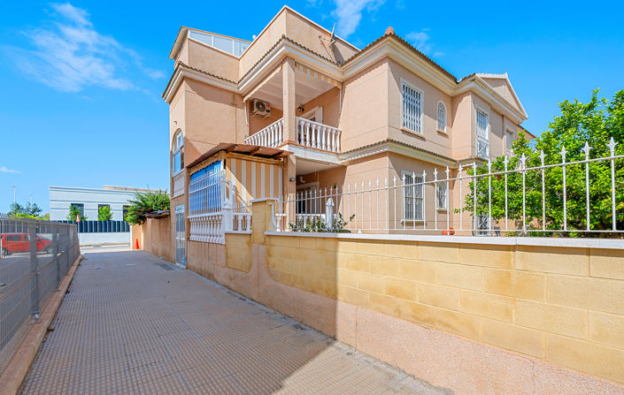 Image No.1-2 Bed Apartment for sale