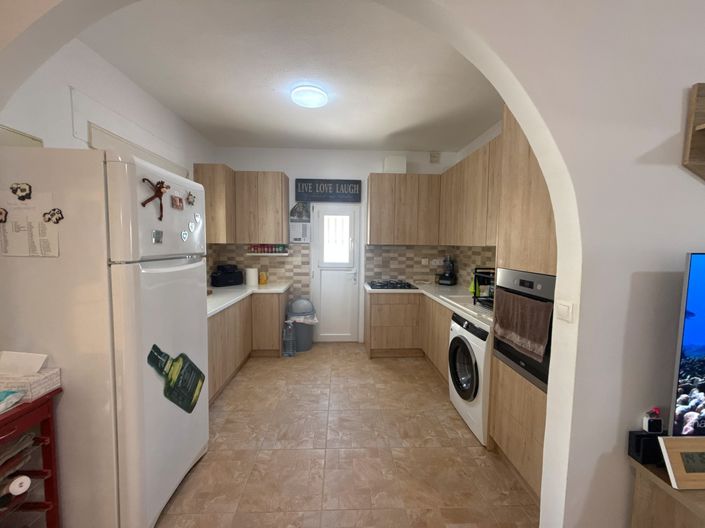 Image No.24-2 Bed Bungalow for sale