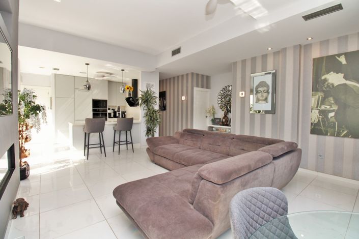 Image No.13-4 Bed Villa for sale