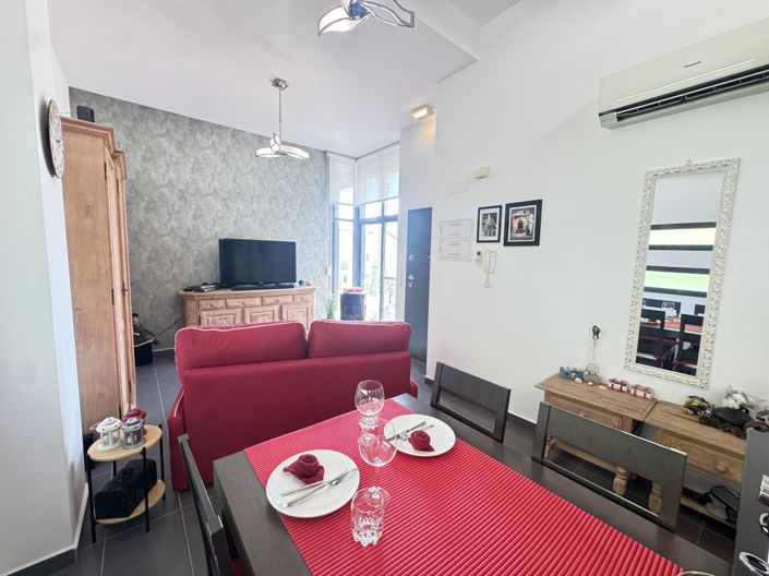 Image No.10-2 Bed Townhouse for sale