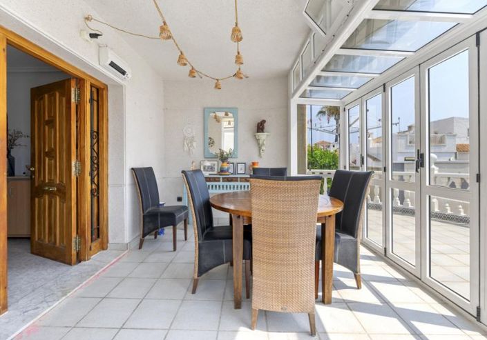 Image No.17-Villa de 4 chambres à vendre à Playa Flamenca