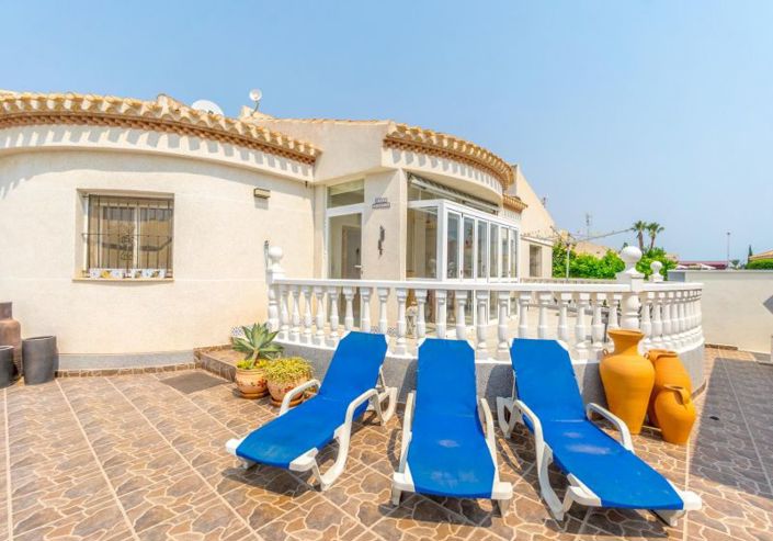 Image No.24-Villa de 4 chambres à vendre à Playa Flamenca