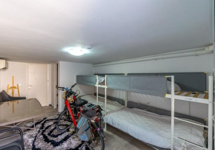 Image No.27-Villa de 4 chambres à vendre à Playa Flamenca