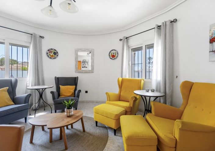 Image No.7-Villa de 4 chambres à vendre à Playa Flamenca