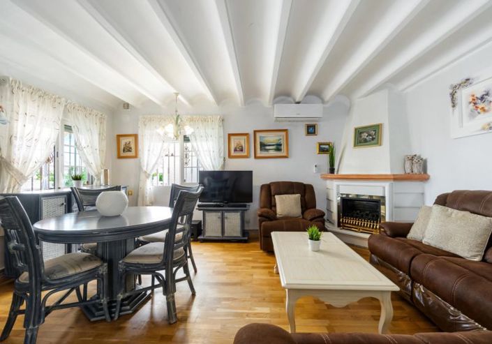 Image No.2-Villa de 3 chambres à vendre à Playa Flamenca