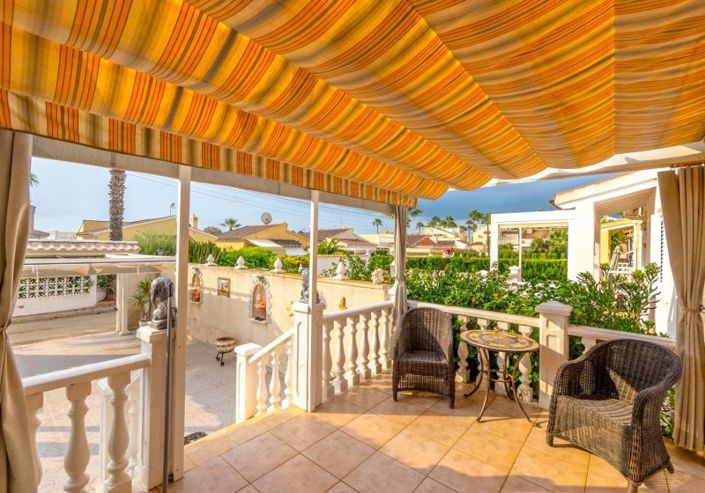 Image No.3-Villa de 3 chambres à vendre à Playa Flamenca