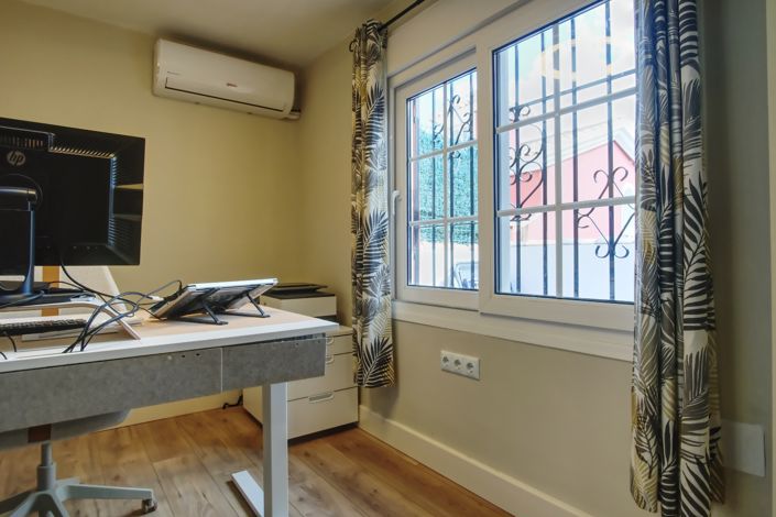 Image No.14-3 Bed Townhouse for sale