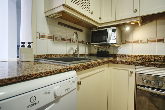 Image No.8-3 Bed Townhouse for sale