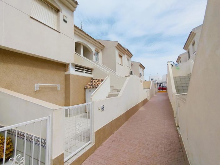 Image No.1-2 Bed Apartment for sale